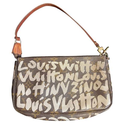 2001 louis vuitton collection|Louis Vuitton graffiti review.